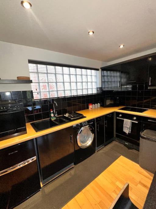 Ferienwohnung Kay Star Living Birmingham Exterior foto
